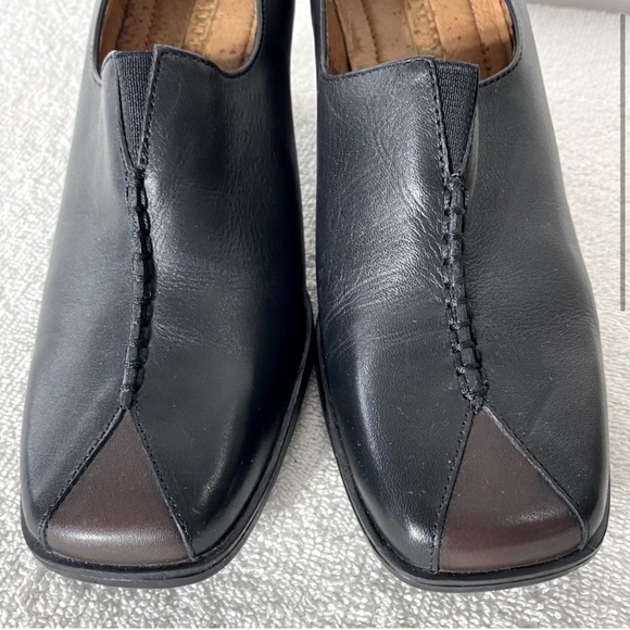 Infinity Black Leather Slip On Square Toe Low Heels W Brown Peekaboo Toe 7.5 - Picture 3 of 14